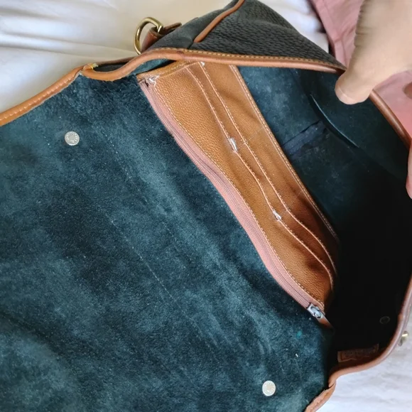 Dooney and Bourke vintage small bookbag - Picture 5 of 5